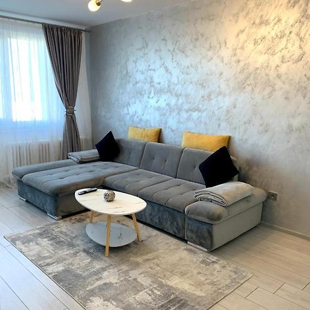 Victoriei Boulevard Private Apartment Брашов Экстерьер фото